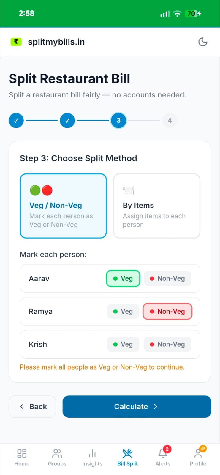 Split method screen showing Veg/Non-Veg selected with Aarav marked Veg and Ramya marked Non-Veg